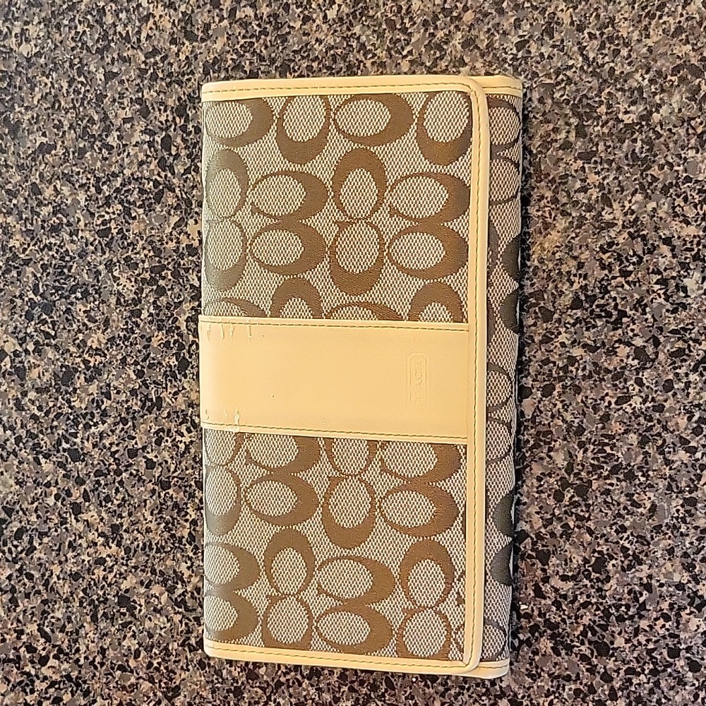 COACH Checkbook Card Holder with Back Pocket